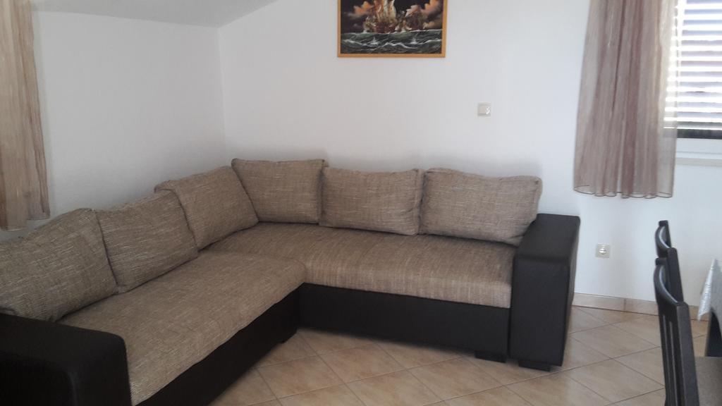 Vila Suzana Tribalj Exterior foto
