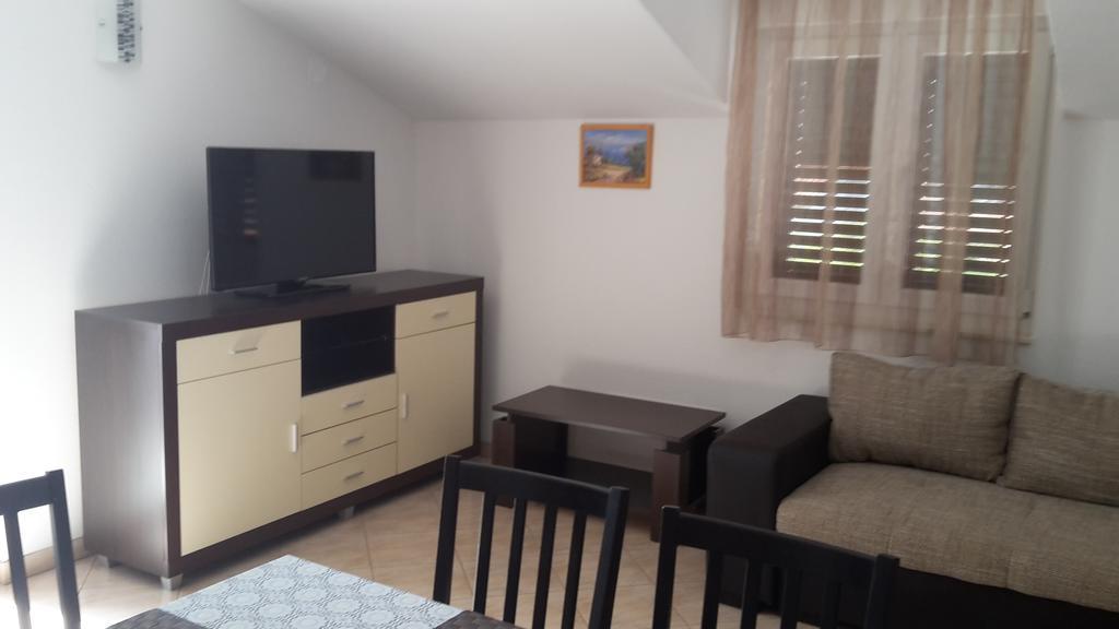 Vila Suzana Tribalj Exterior foto
